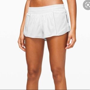 lululemon hotty hots 2’5